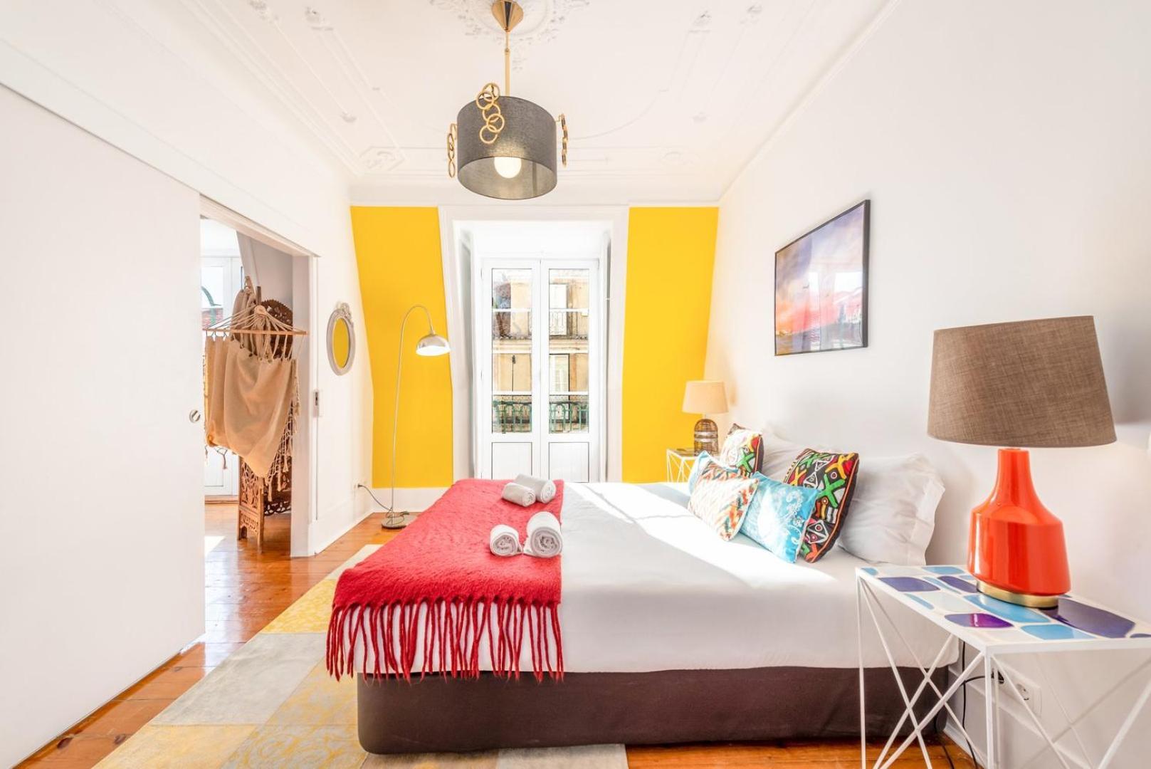 Guestready - Groovy Fanqueiros * Lissabon